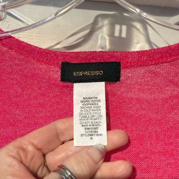 3 for $20 Bundle any 3 items priced $15 and under and get them for $20🛍️🛍️🛍️ - Picture 8 of 8